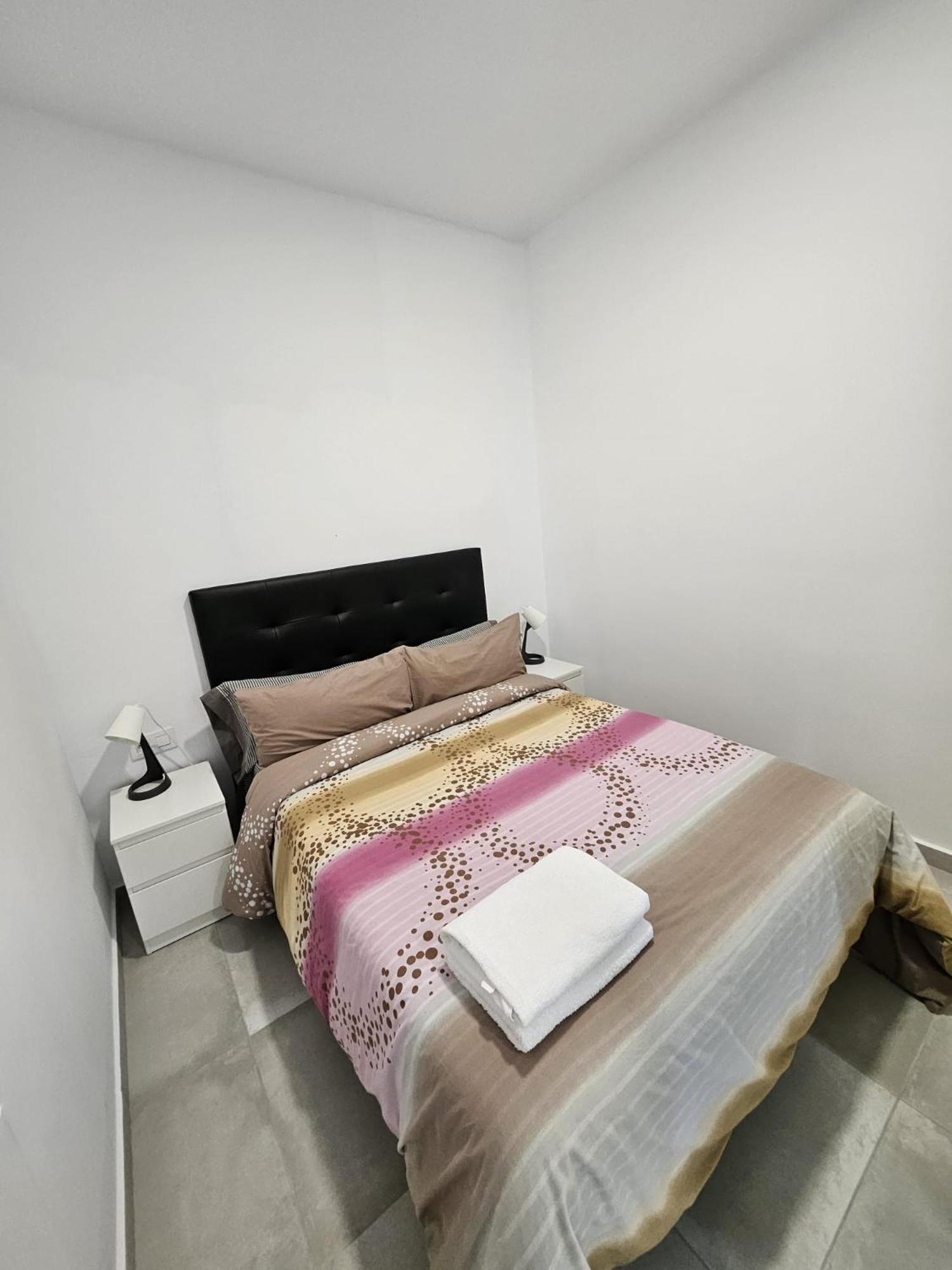 Apartments Jota Barcelona Zewnętrze zdjęcie